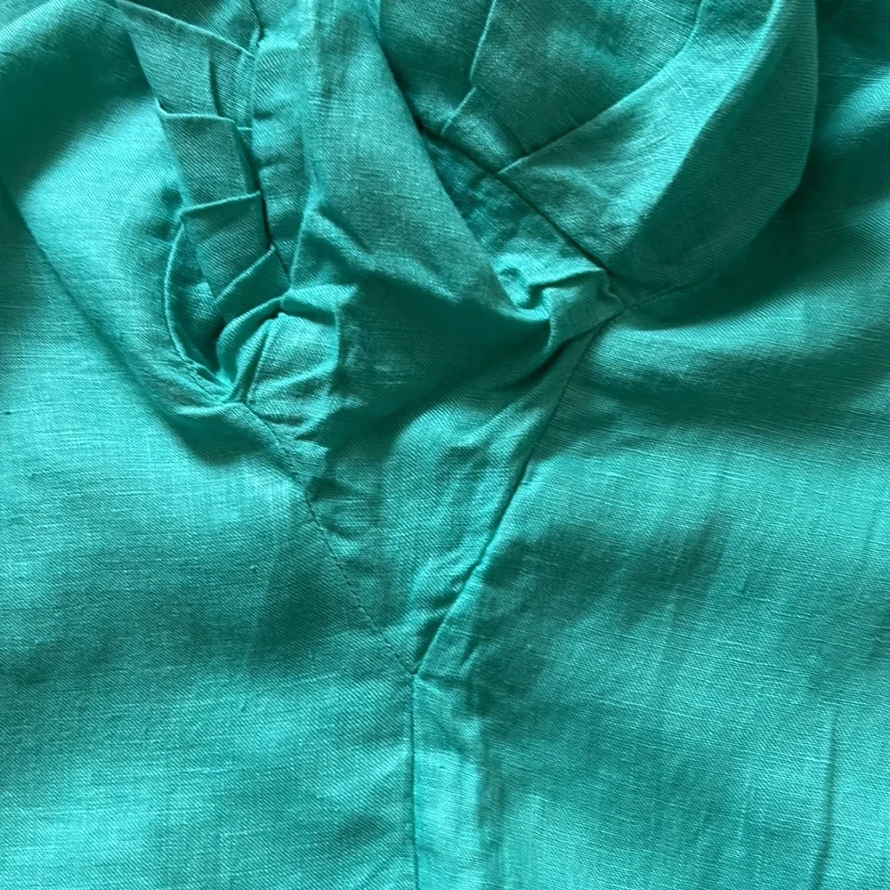 Linen - Picture 7 of 13